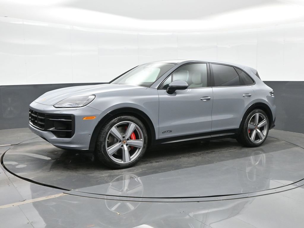 New 2026 Porsche Cayenne GTS image 1