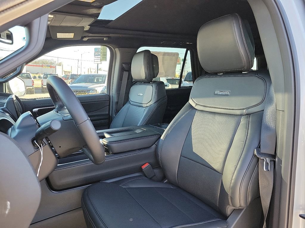 New 2026 Ford Expedition Platinum w/ Stealth Performance Package image 12