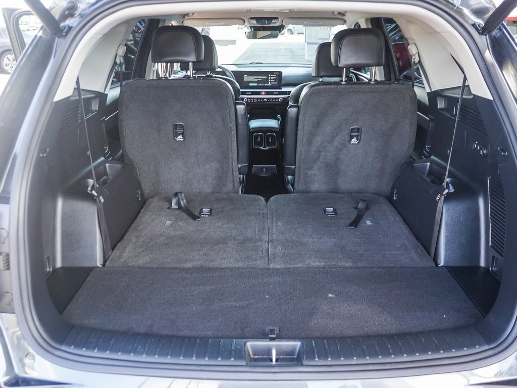 Certified 2025 Kia Sorento EX FWD image 25
