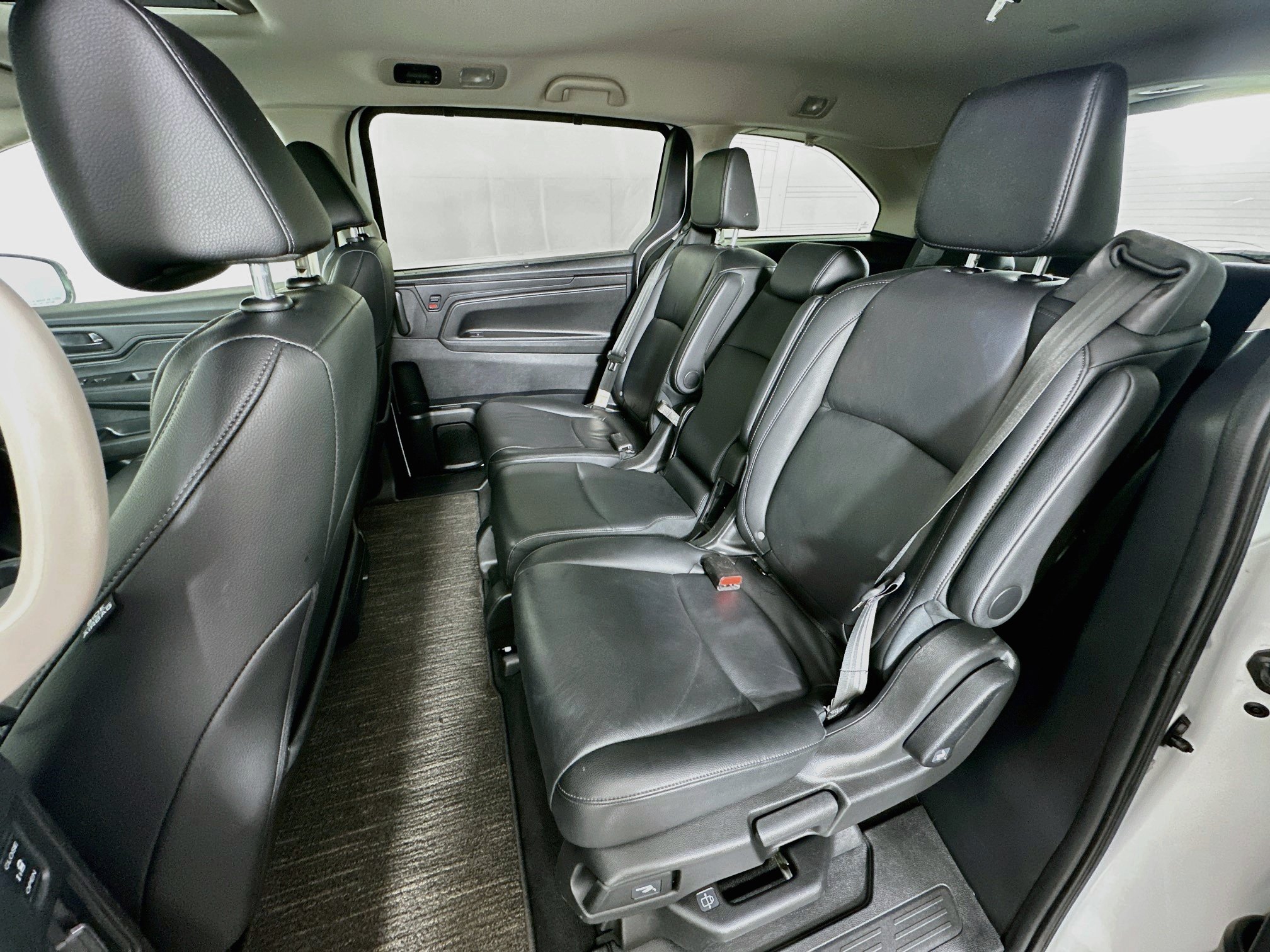 Used 2025 Honda Odyssey EX-L image 26