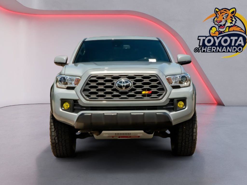 Used 2019 Toyota Tacoma TRD Off-Road AWD/4WD image 2
