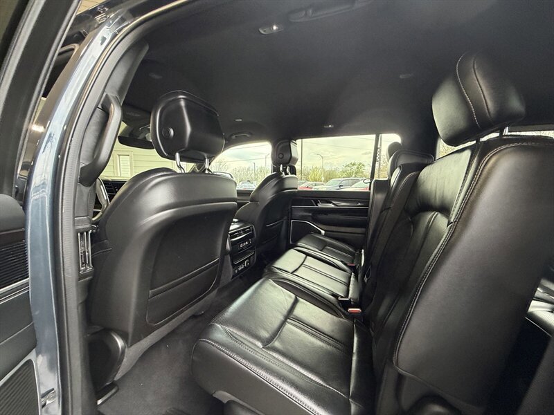 Used 2022 Jeep Wagoneer Series I image 13