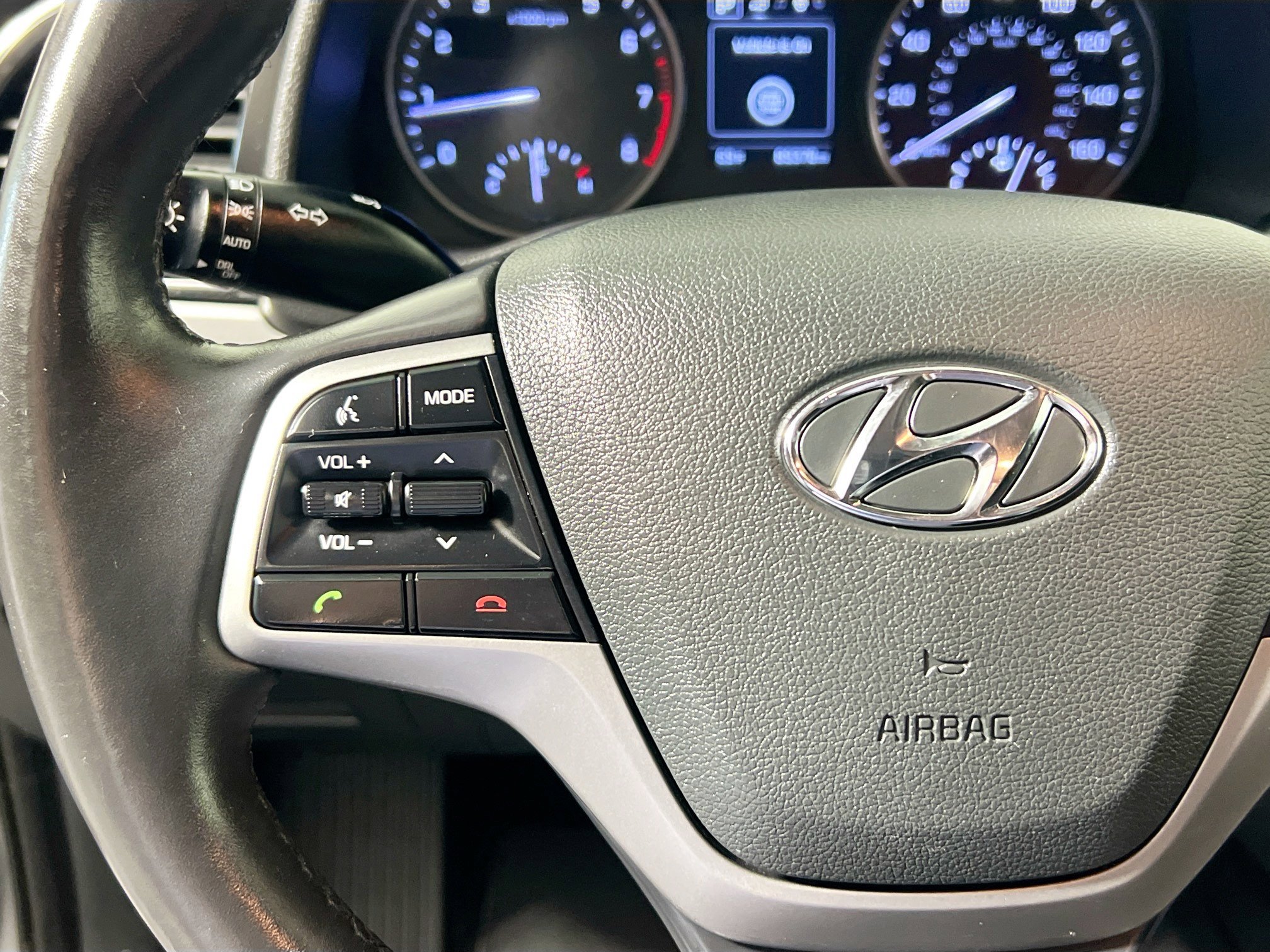 Used 2017 Hyundai Elantra Value Edition w/ Cargo Package image 18