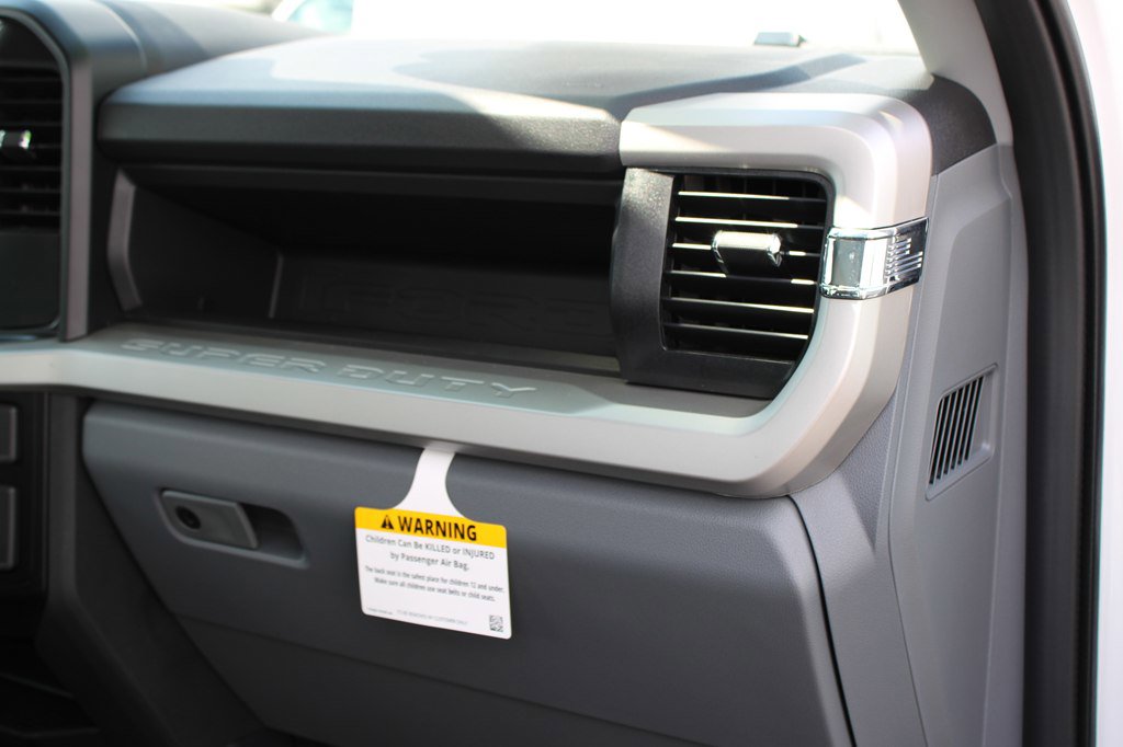 Used 2025 Ford F250 XLT image 23