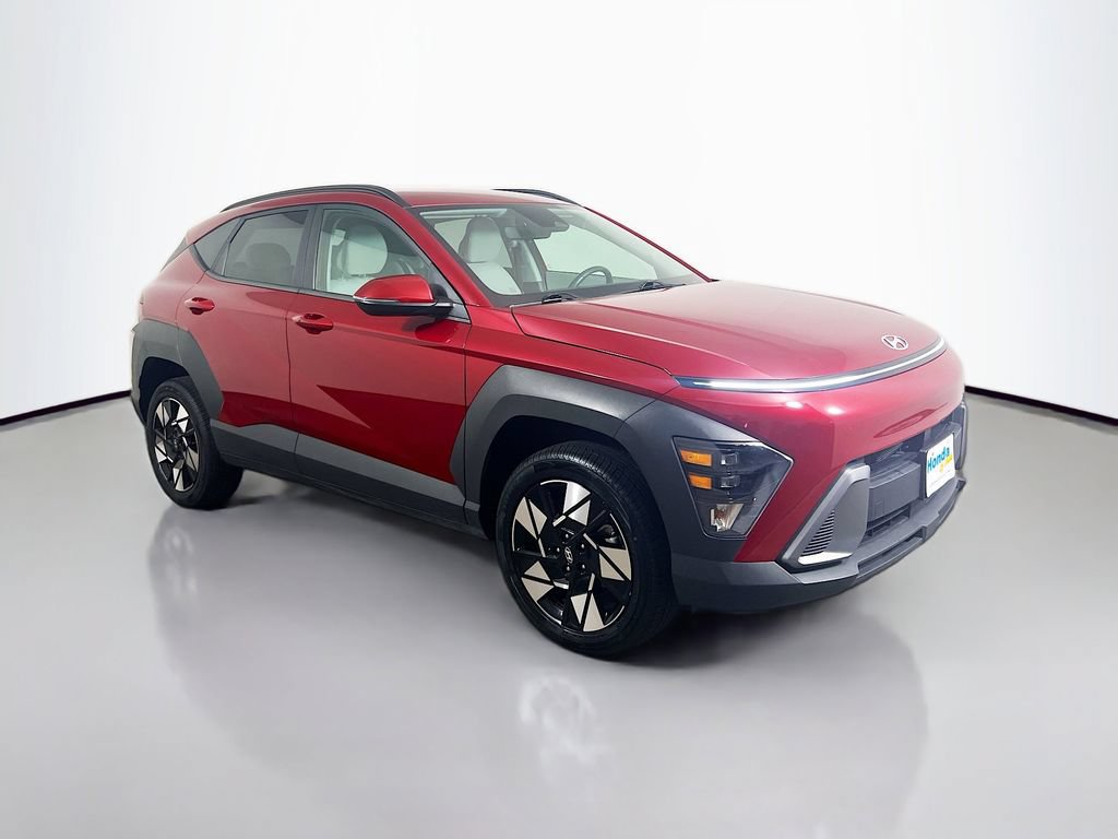 Used 2025 Hyundai Kona SEL AWD/4WD video 1