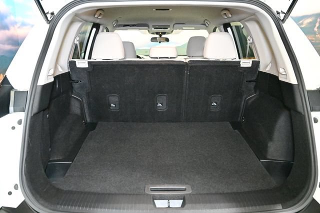 Used 2023 Nissan Rogue SV FWD image 52