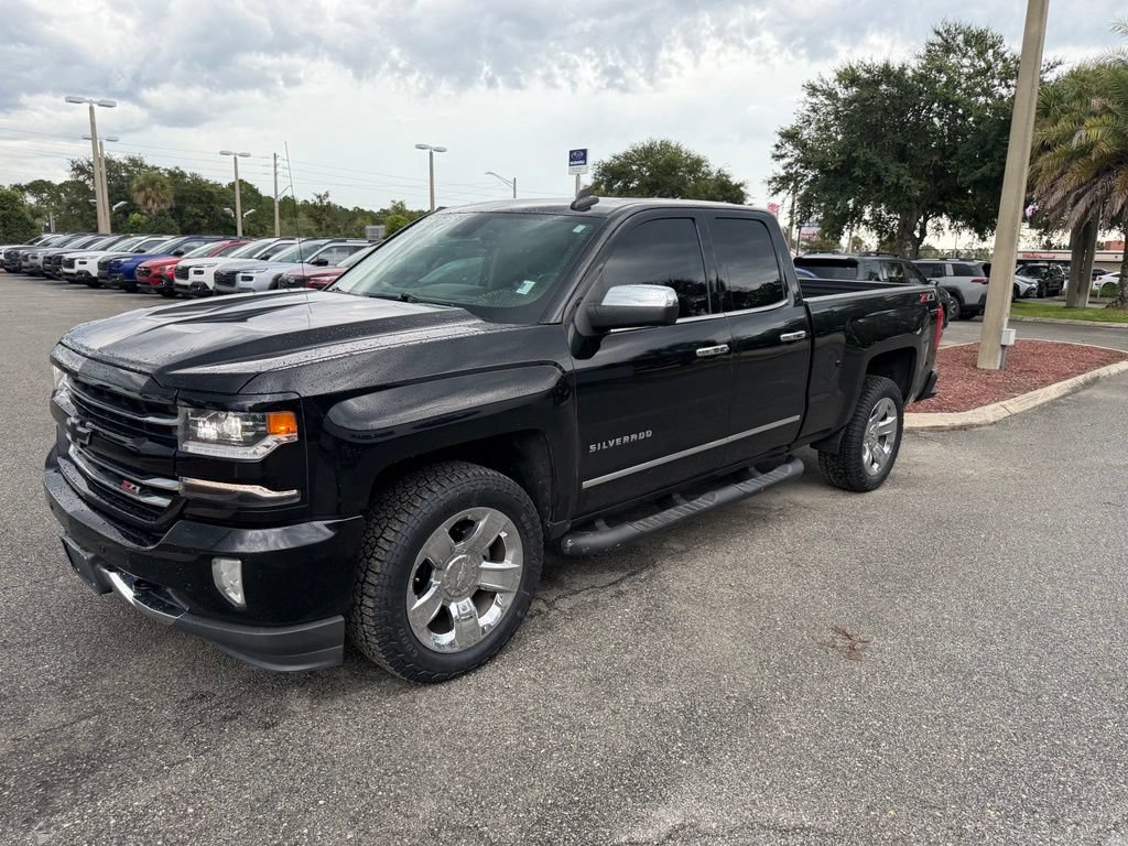Used 2018 Chevrolet Silverado 1500 LTZ Z71 w/ LTZ Plus Package AWD/4WD image 12
