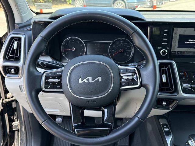 Used 2023 Kia Sorento S w/ Panoramic Sunroof Package AWD/4WD image 19