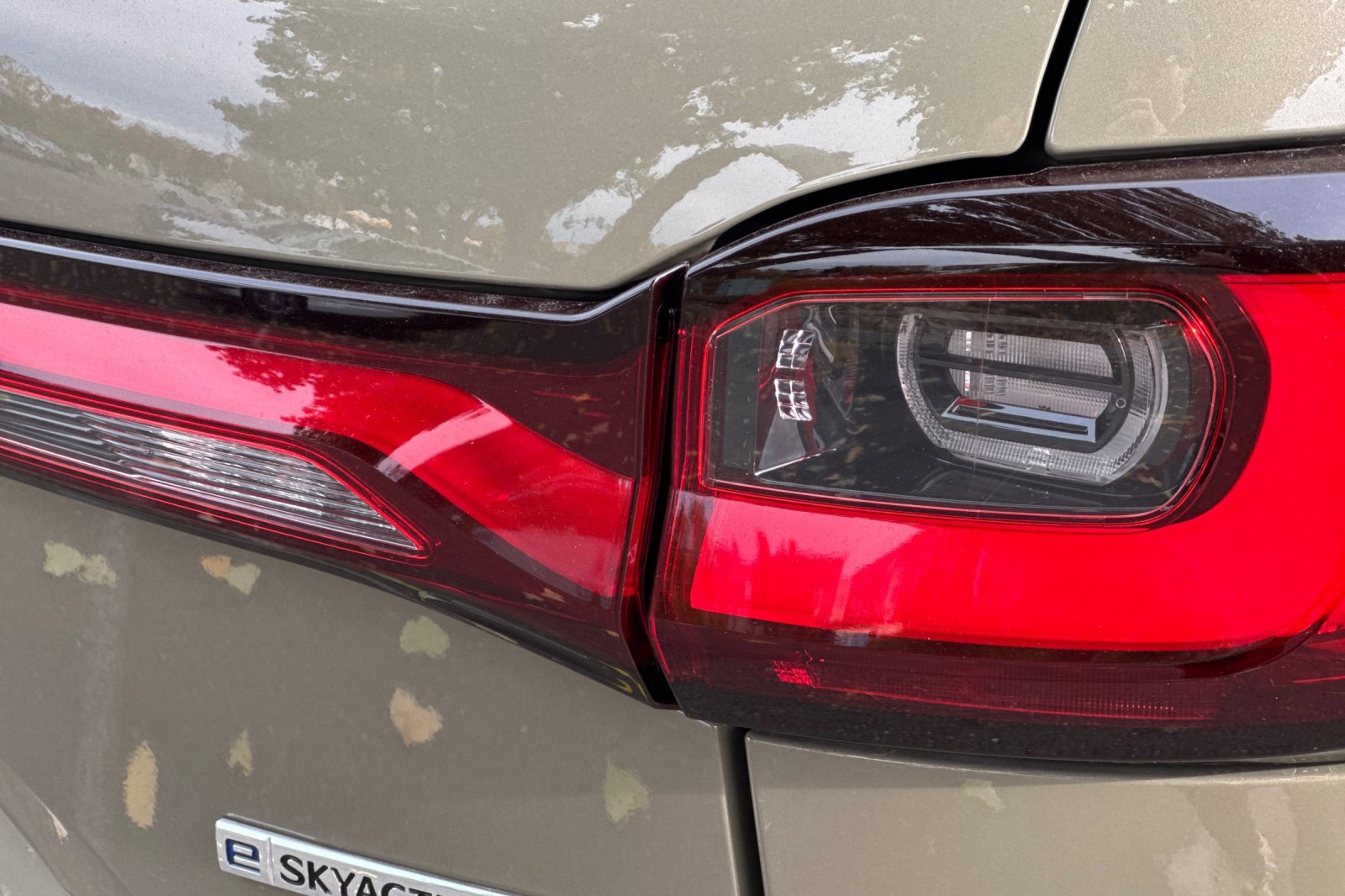 New 2025 MAZDA CX-70 Plug-In Hybrid w/ Premium Plus image 31