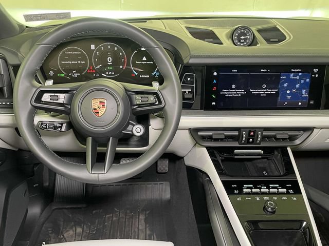 New 2026 Porsche Cayenne E-Hybrid Coupe AWD/4WD image 27