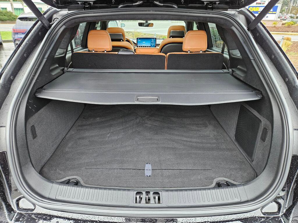 Used 2023 Lincoln Nautilus Black Label w/ Class II Trailer Tow Package image 10