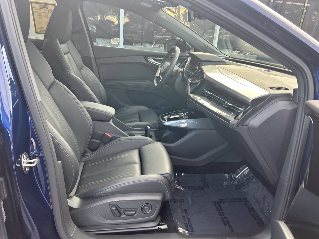 Used 2024 Audi Q4 e-tron Premium Plus AWD/4WD image 24
