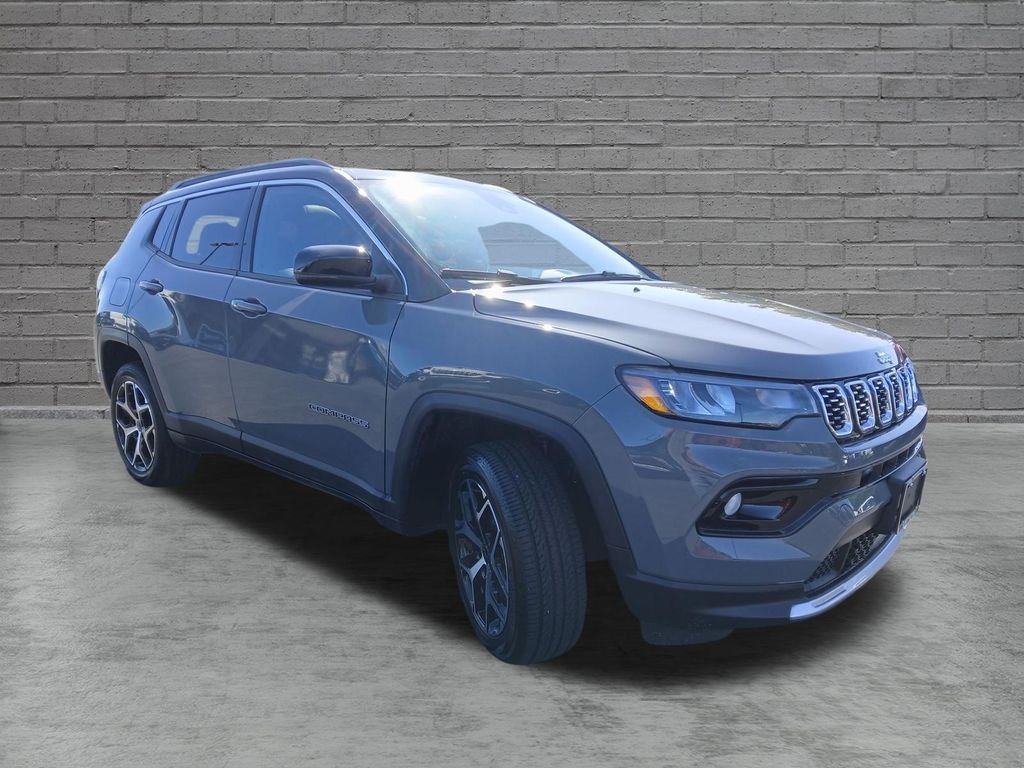 New 2026 Jeep Compass Limited w/ Sun, Sound & Navigation Group AWD/4WD image 7