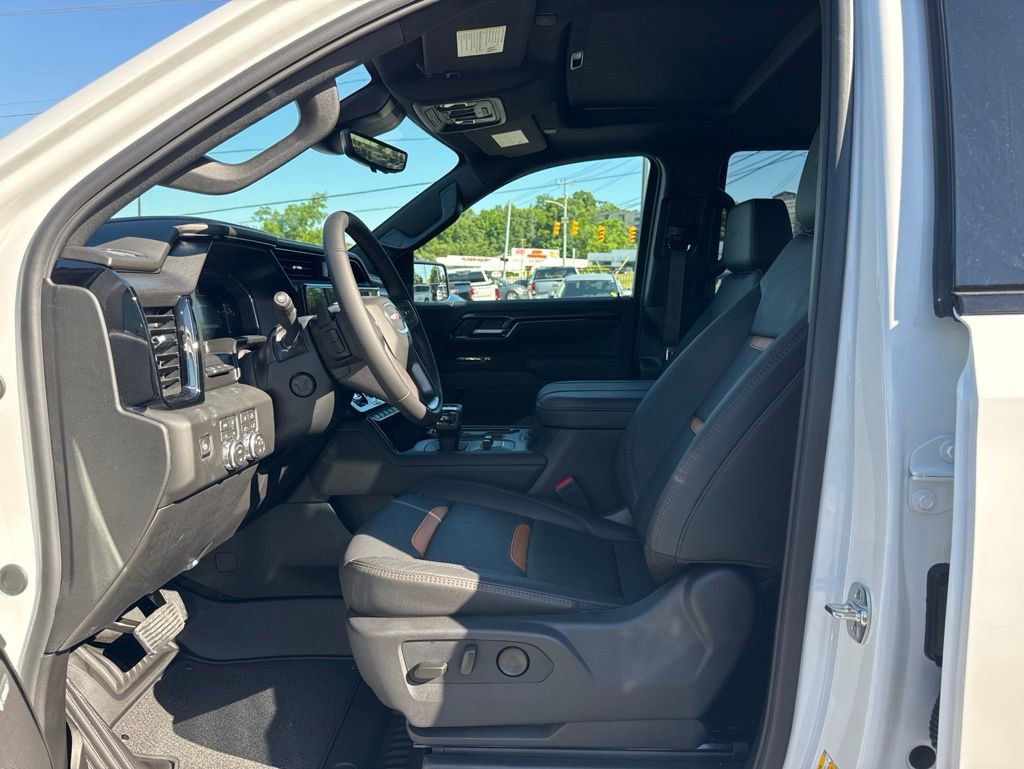 New 2026 GMC Sierra 1500 AT4 w/ AT4 Premium Package AWD/4WD image 15