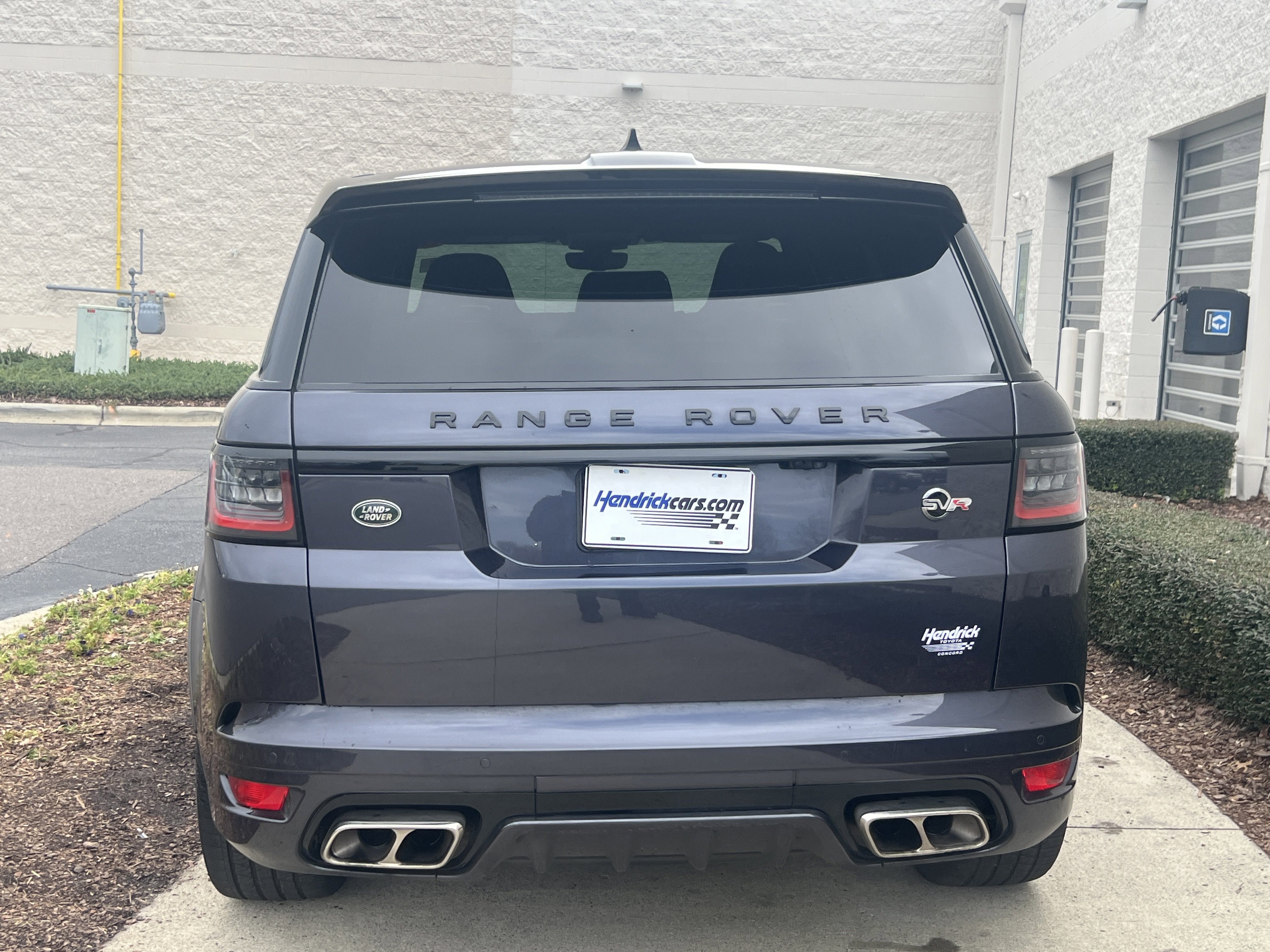Used 2021 Land Rover Range Rover Sport SVR AWD/4WD image 9