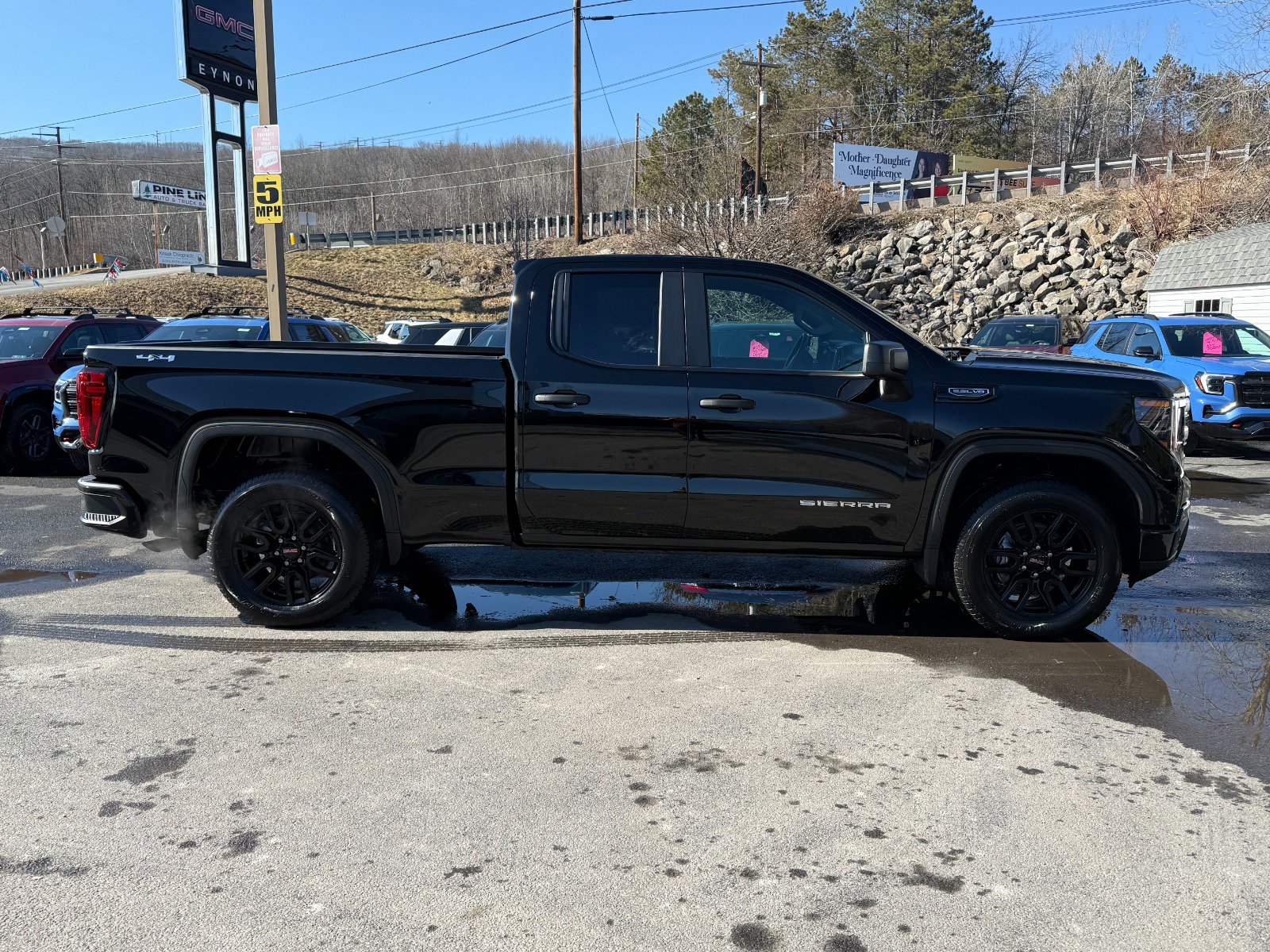 New 2026 GMC Sierra 1500 Pro w/ Graphite Edition image 6