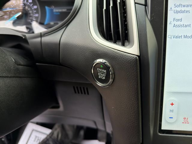 Used 2022 Ford Edge SEL w/ Convenience Package image 25