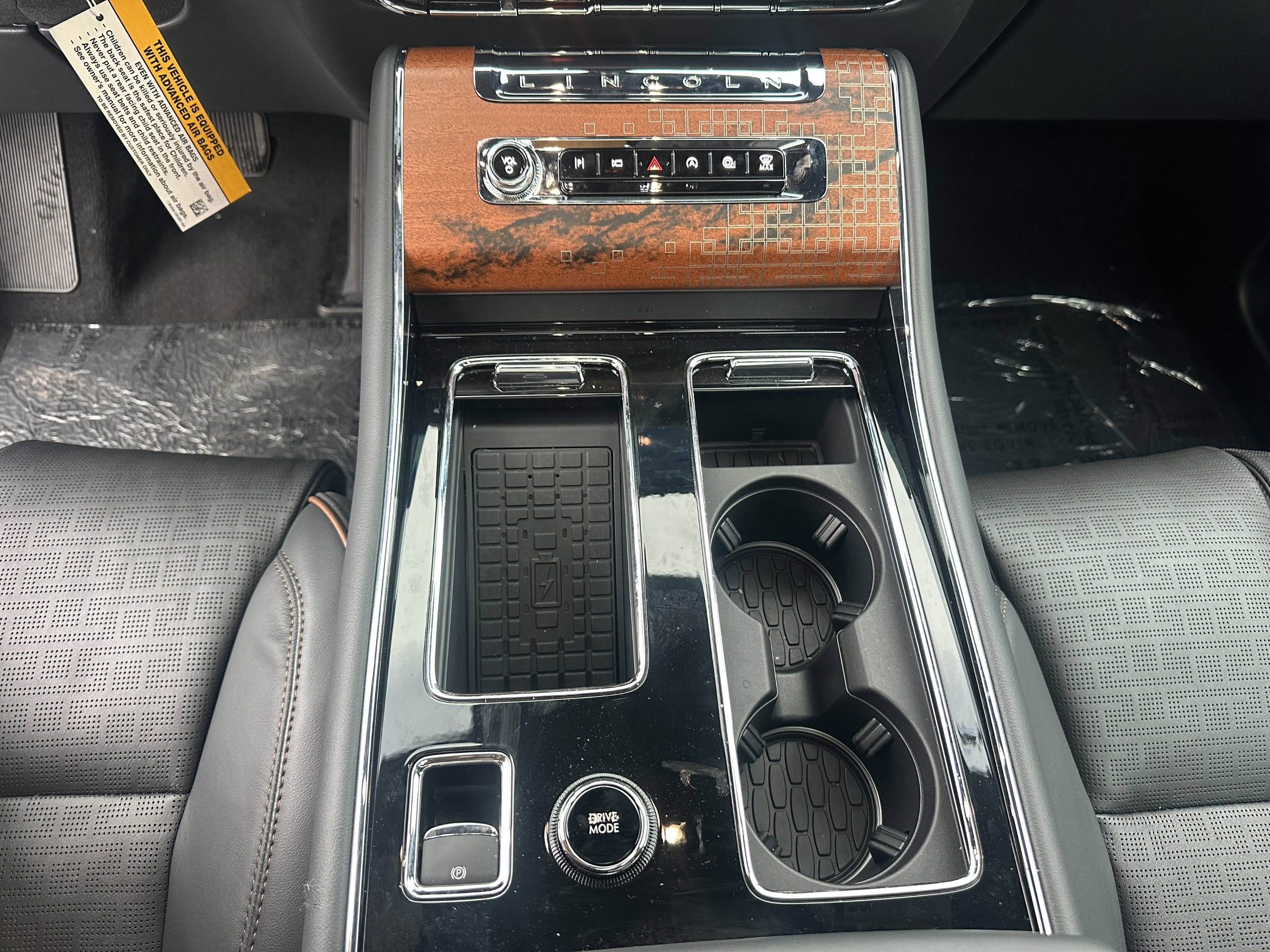 New 2025 Lincoln Aviator Black Label w/ Black Label Special Edition image 16