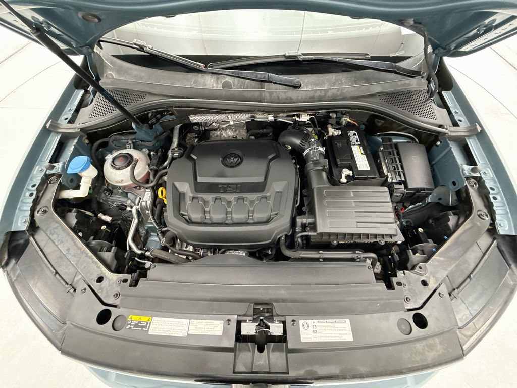 Used 2020 Volkswagen Tiguan SE AWD/4WD image 27
