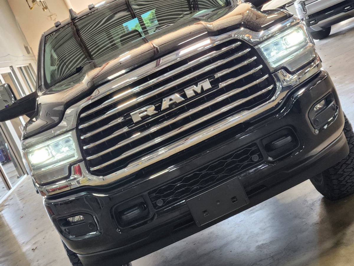 Used 2024 RAM 3500 Limited w/ Towing Technology Group AWD/4WD image 12