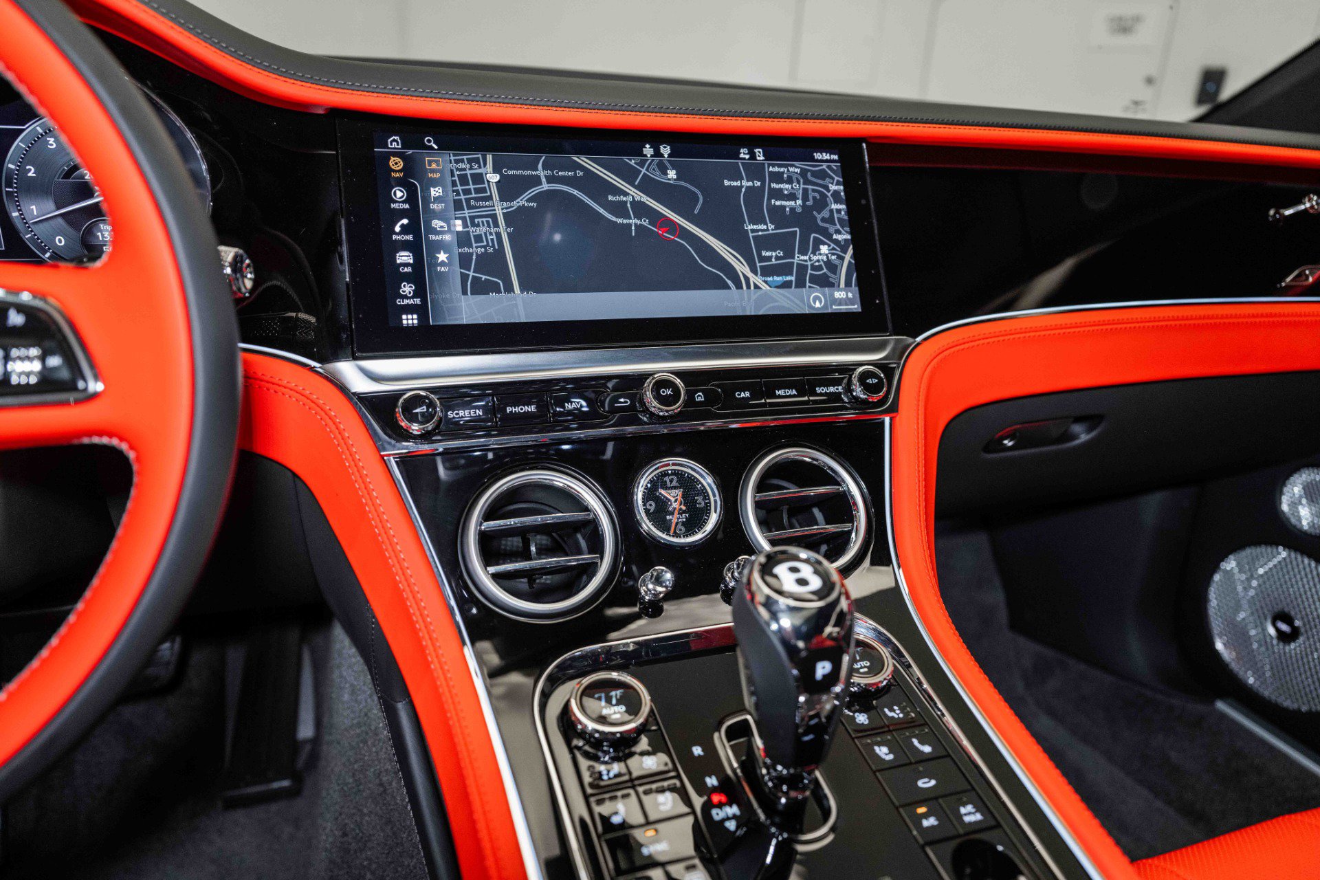 New 2024 Bentley Continental GT V8 image 25