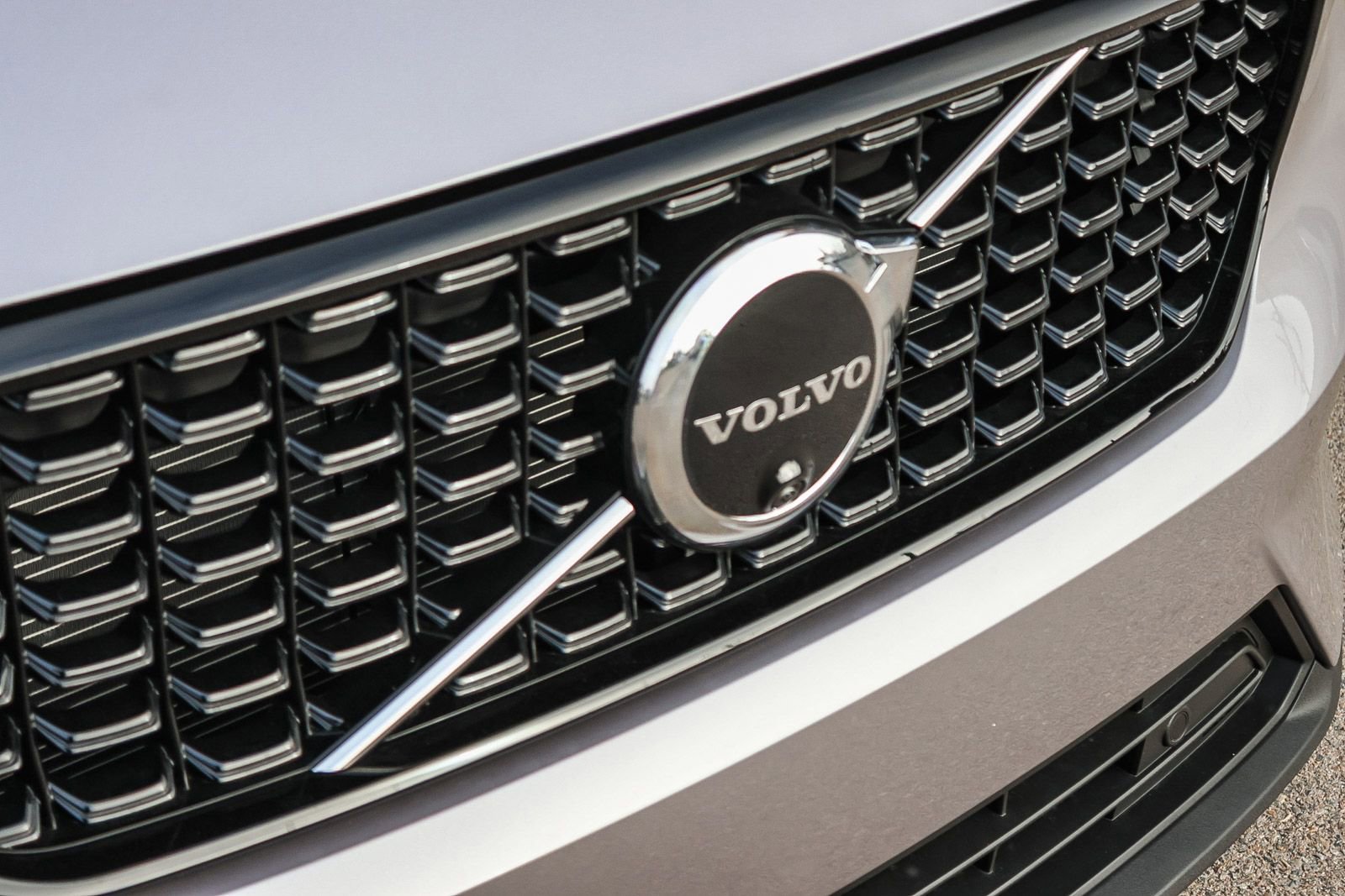 New 2026 Volvo XC40 B5 Plus w/ Climate Package image 16