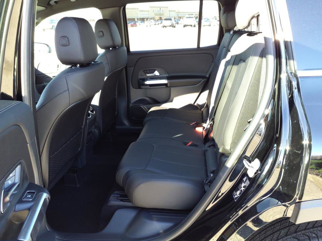 Certified 2025 Mercedes-Benz GLB 250 GLB 250 image 11