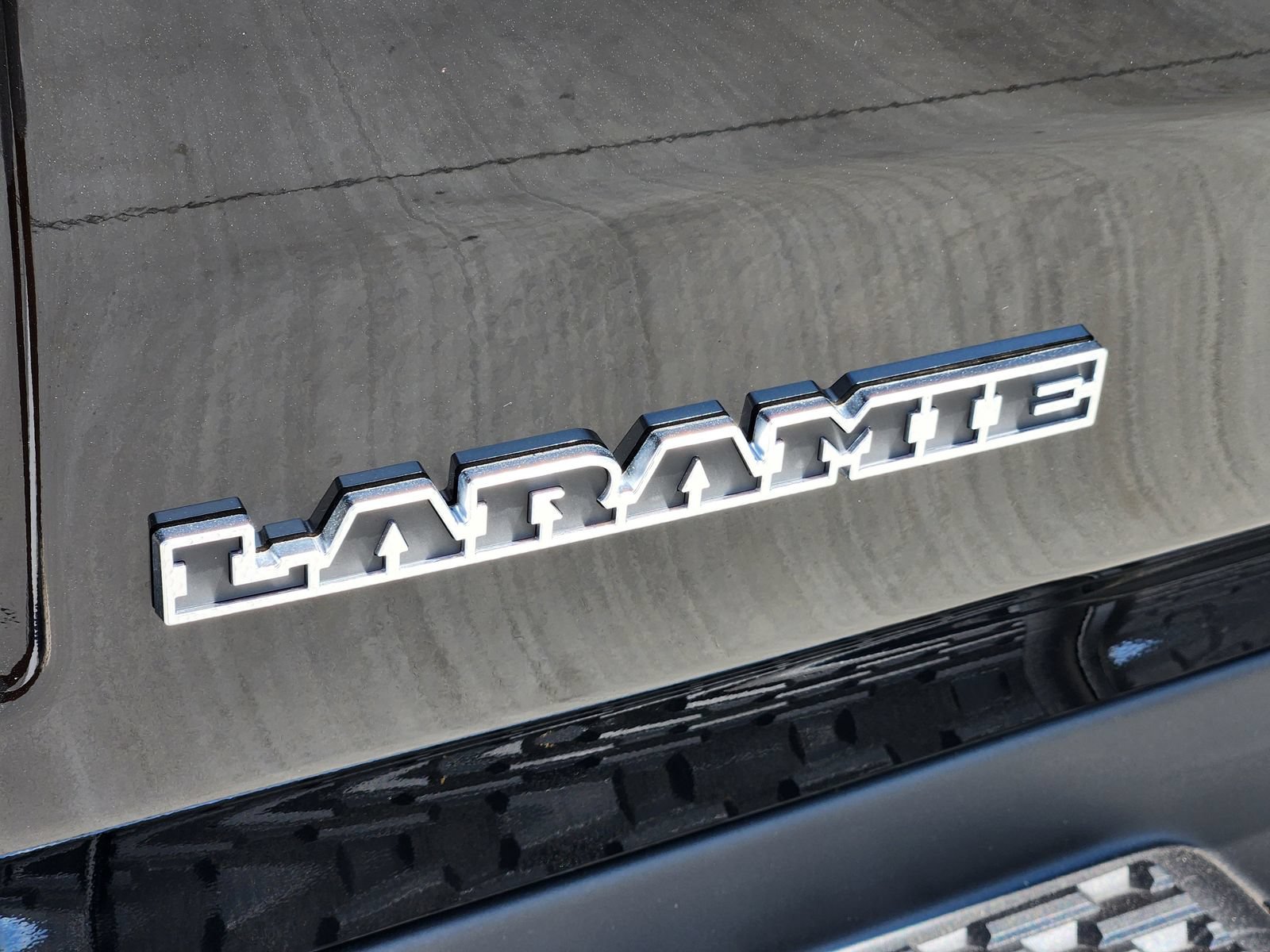 New 2026 RAM 1500 Laramie w/ Chrome Appearance Group AWD/4WD image 13