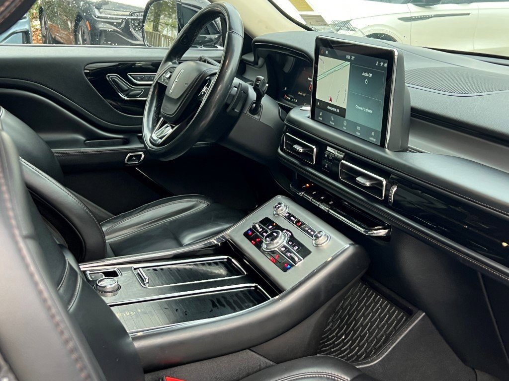 Used 2021 Lincoln Aviator Standard Sport Utility image 13