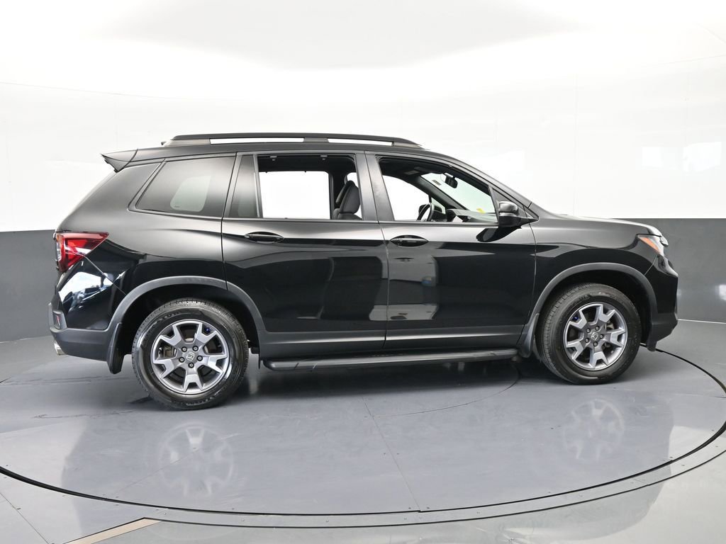 Used 2023 Honda Passport TrailSport image 7