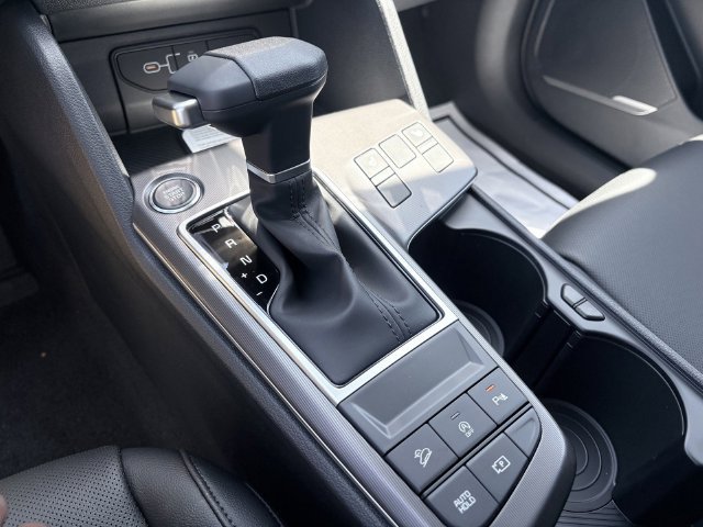 New 2026 Kia Sportage EX FWD image 10