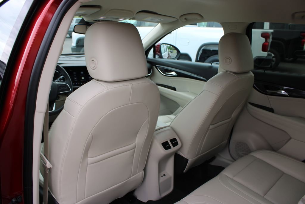 Used 2023 Buick Envision Essence w/ Technology Package I AWD/4WD image 26