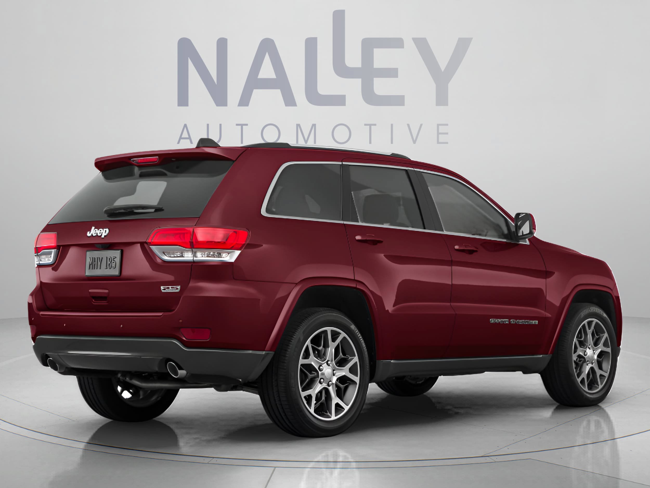 Used 2018 Jeep Grand Cherokee Altitude RWD image 3