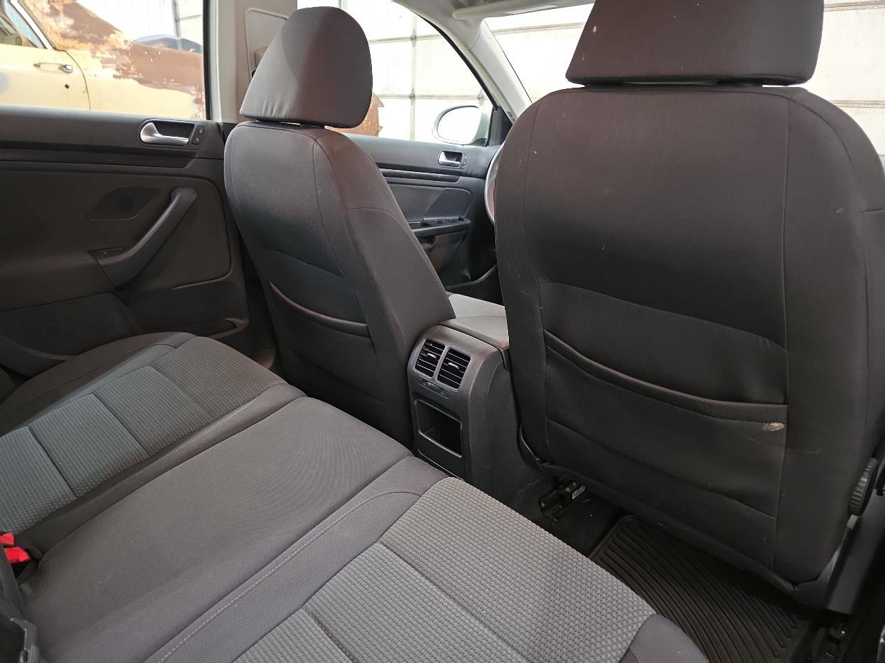 Used 2012 Volkswagen Jetta SE image 34