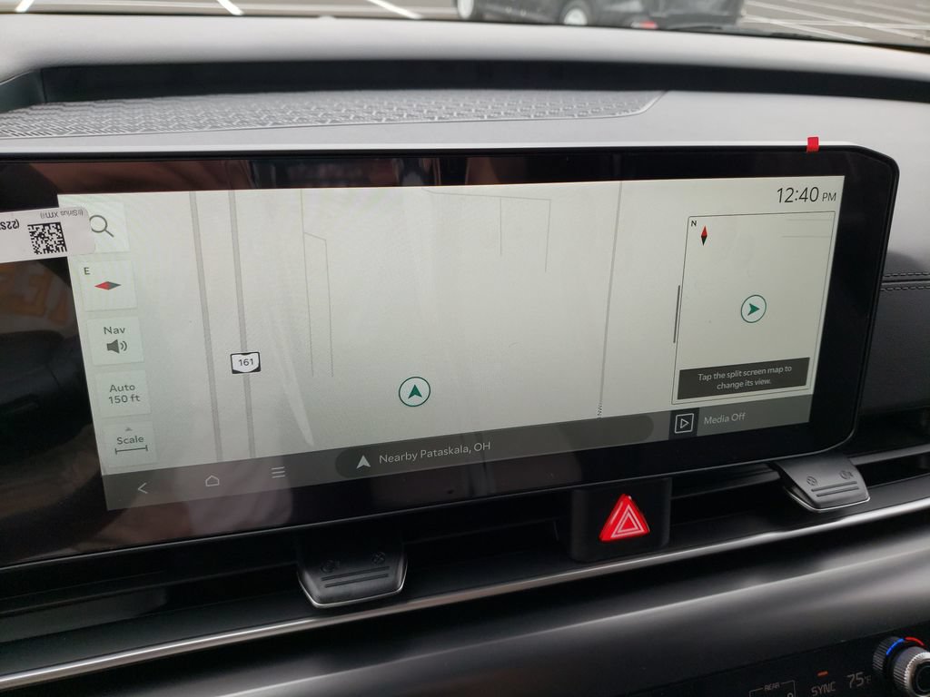 New 2026 Kia Carnival FWD image 18