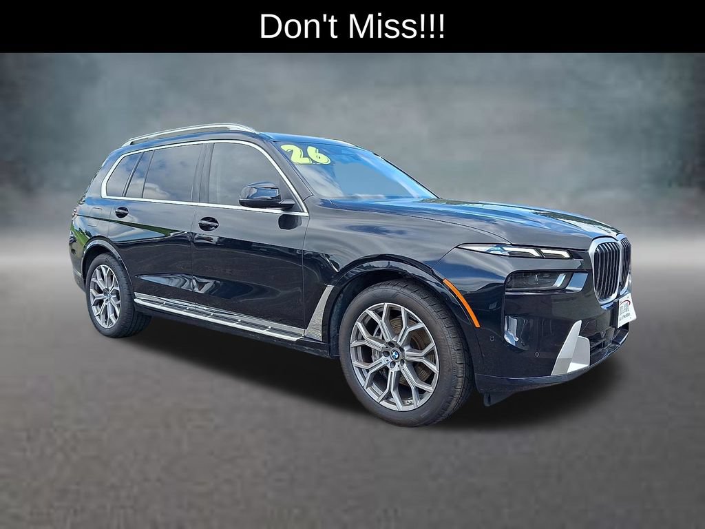 Used 2026 BMW X7 xDrive40i AWD/4WD image 4
