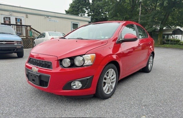 Used 2012 Chevrolet Sonic LT FWD image 1