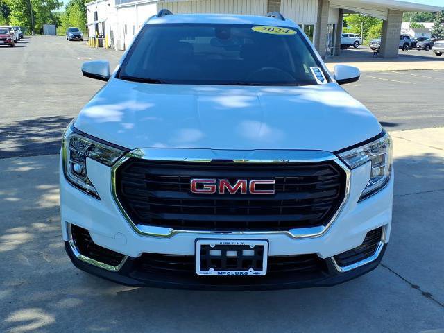 Used 2024 GMC Terrain SLE w/ Driver Convenience Package AWD/4WD image 2