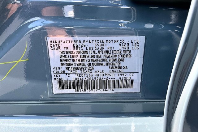 New 2027 Nissan Sentra SR w/ SR Premium Package FWD image 8