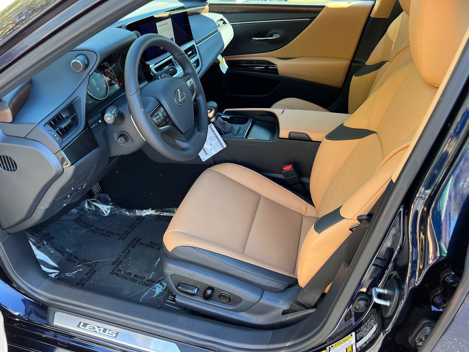 New 2025 Lexus ES 350 w/ Premium Package image 10