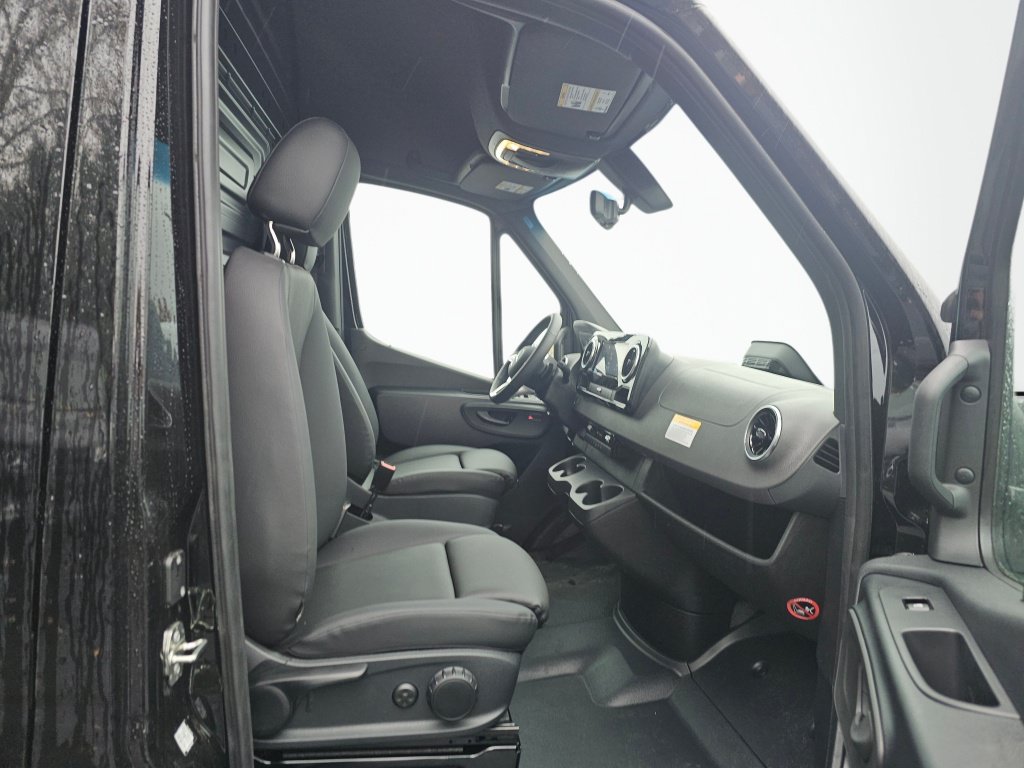 New 2025 Mercedes-Benz Sprinter 2500 image 15