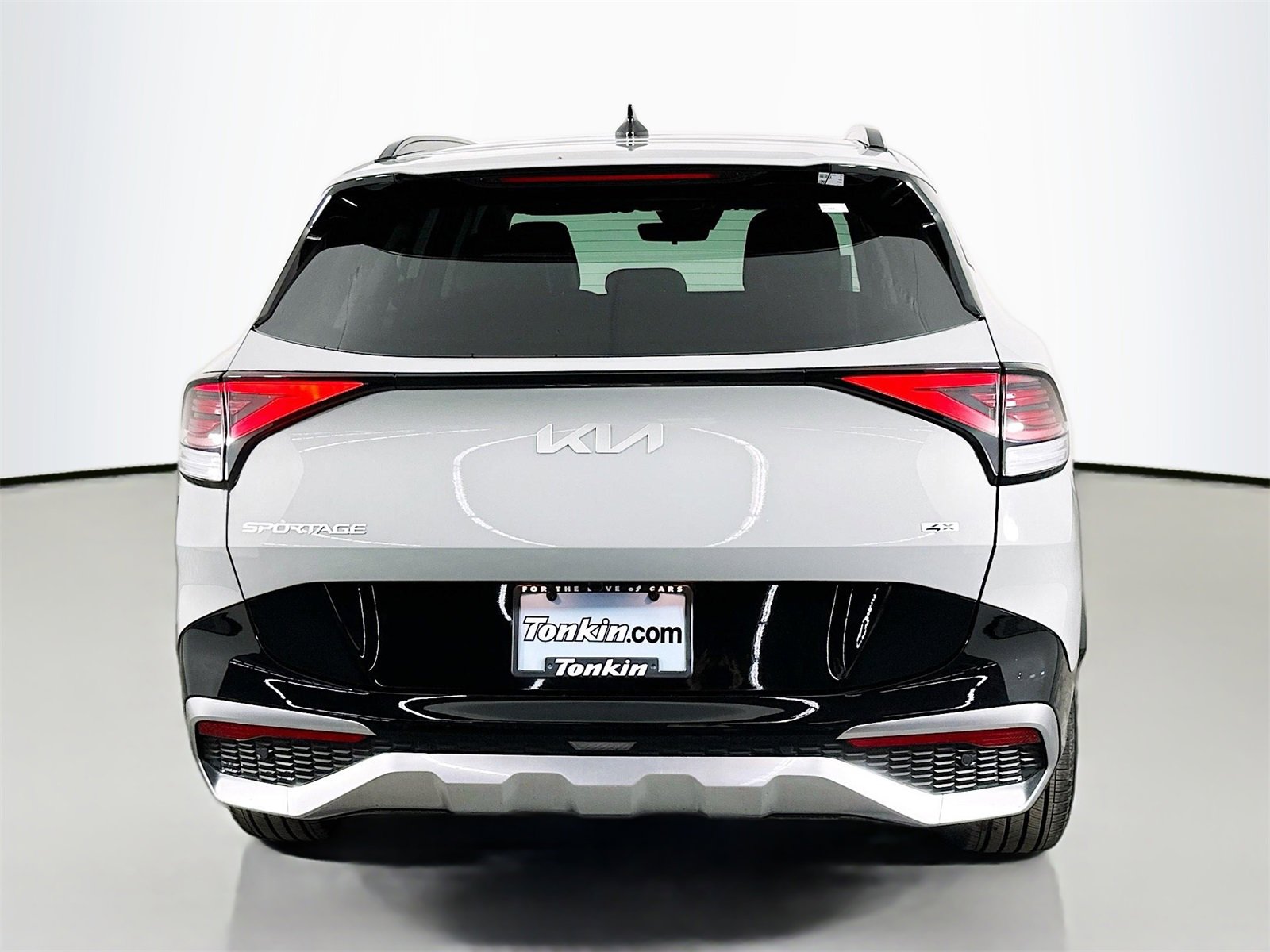 Used 2024 Kia Sportage SX image 6