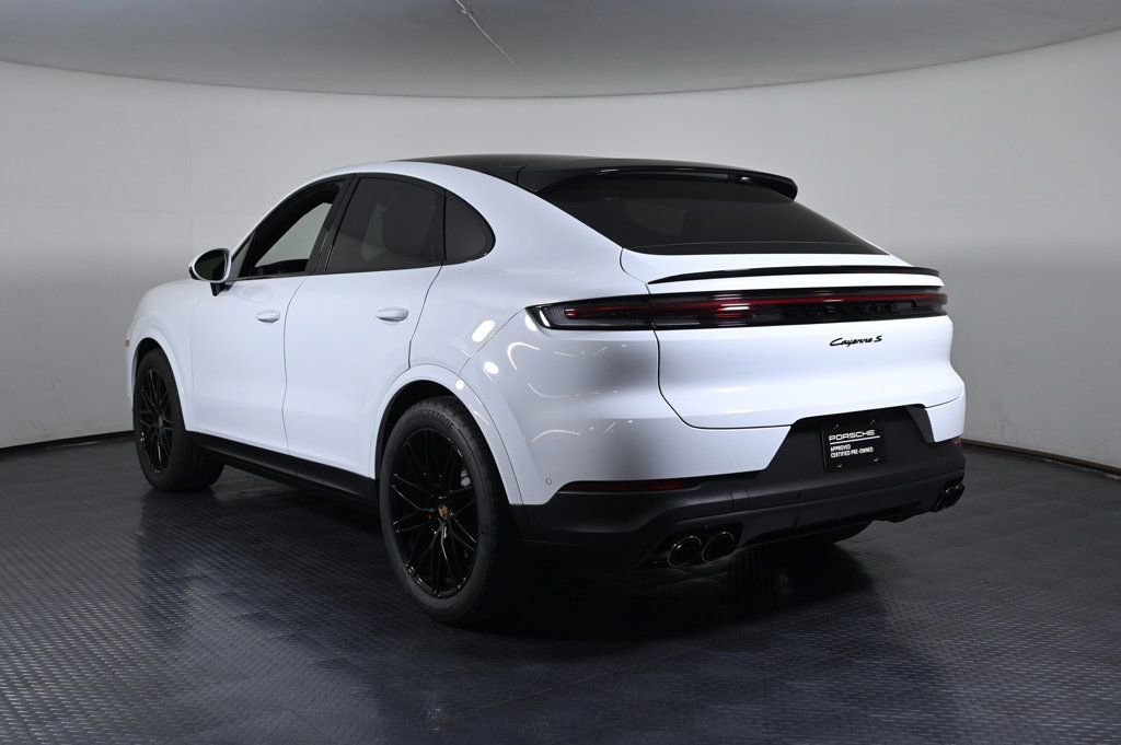 Certified 2026 Porsche Cayenne S image 3