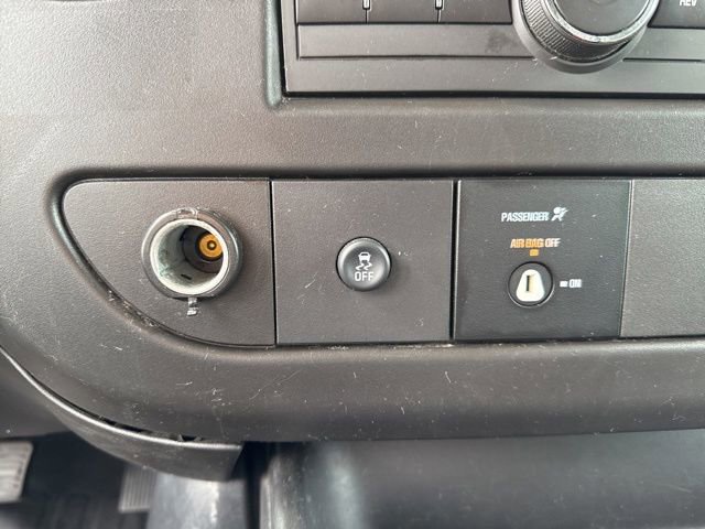 Used 2024 Chevrolet Express 2500 Work Van w/ Driver Convenience Package image 32