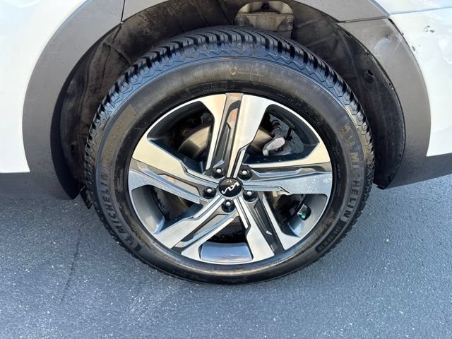Used 2023 Kia Sorento EX AWD/4WD image 9