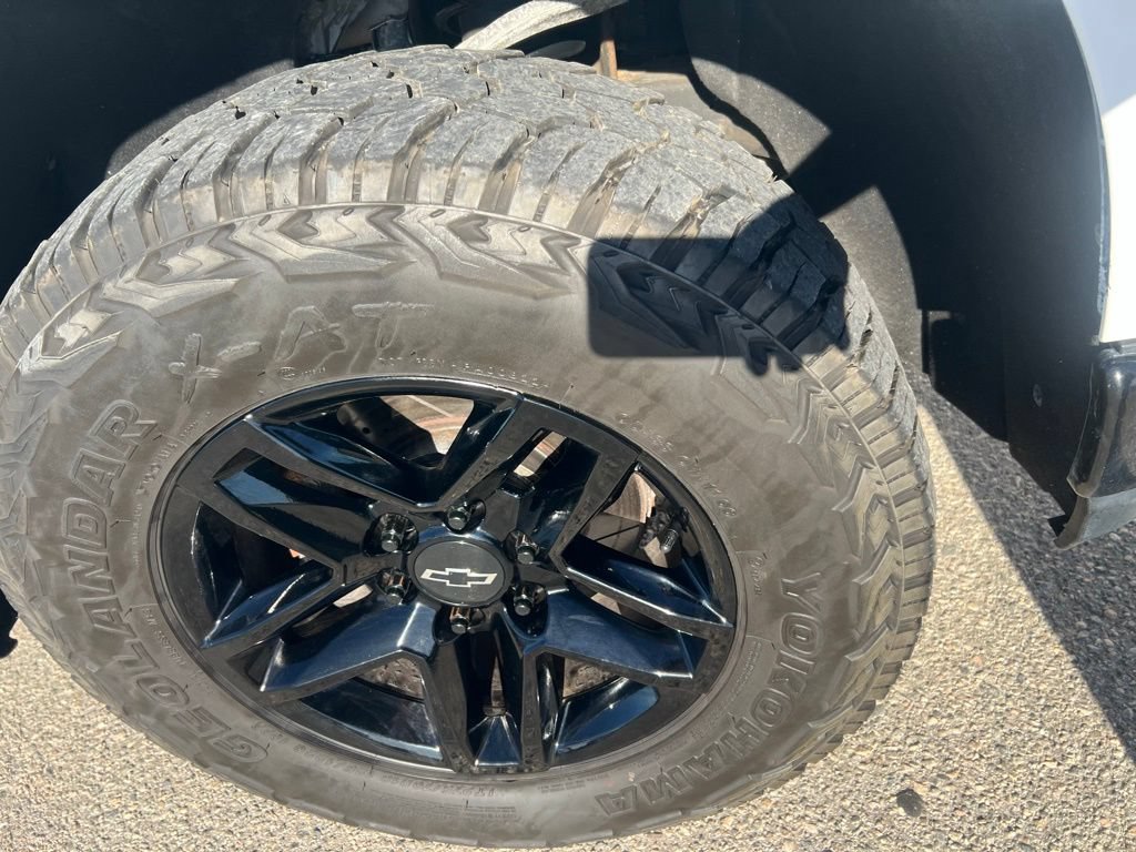 Used 2020 Chevrolet Silverado 1500 LT Trail Boss AWD/4WD image 28