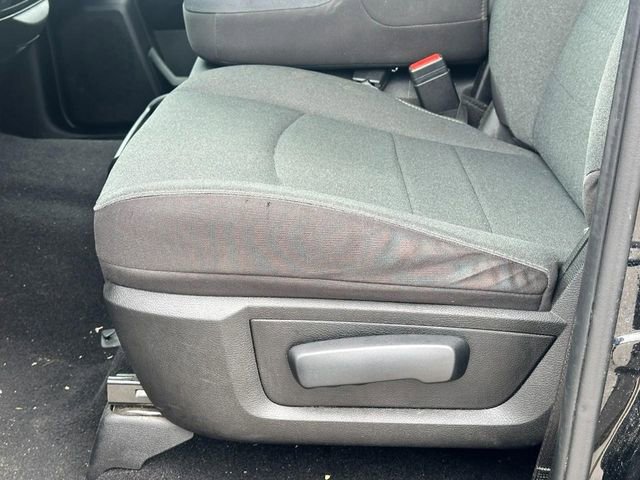 Used 2024 RAM 1500 Classic Warlock AWD/4WD image 19