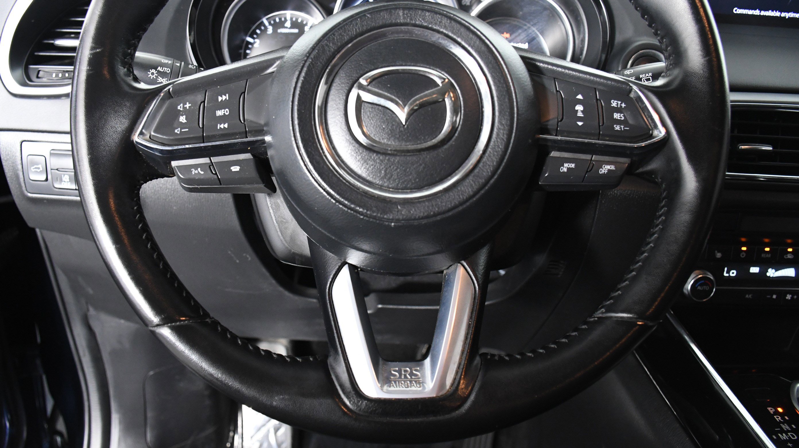 Used 2023 MAZDA CX-9 Touring image 10