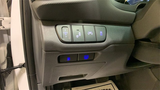 Used 2019 Hyundai Ioniq SEL image 27