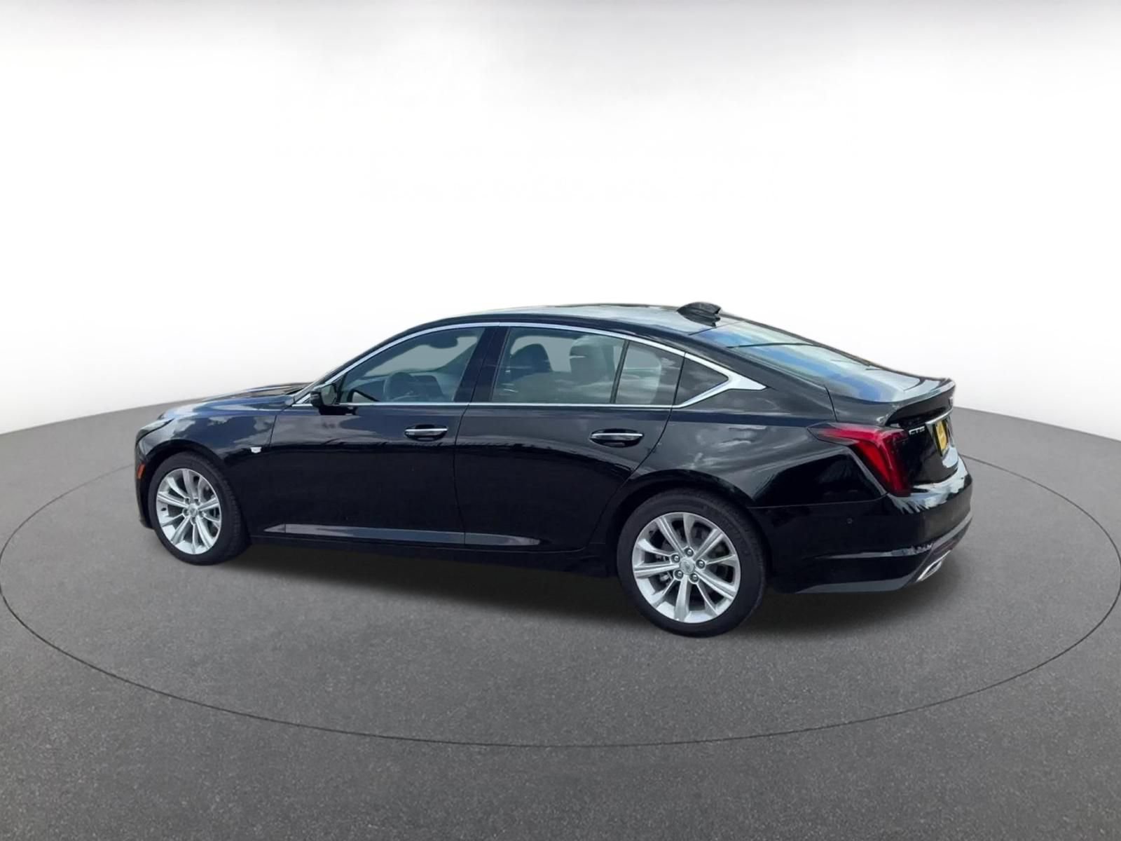 Used 2026 Cadillac CT5 Premium Luxury RWD image 8